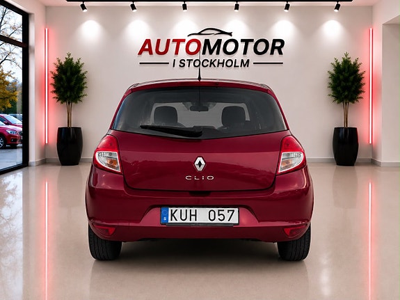 Renault Clio 6 of 12