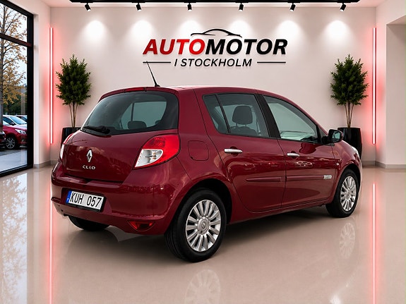Renault Clio 7 of 12