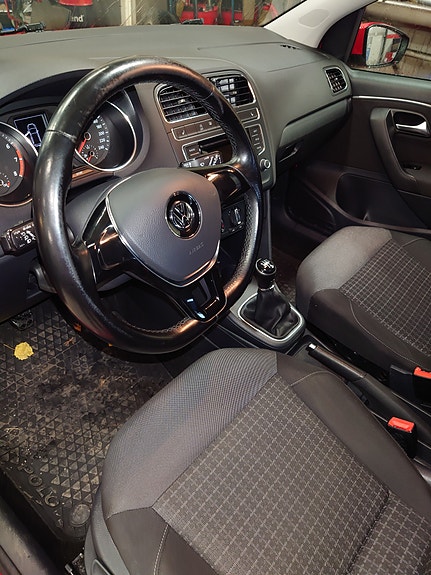 Volkswagen Polo 7 of 10