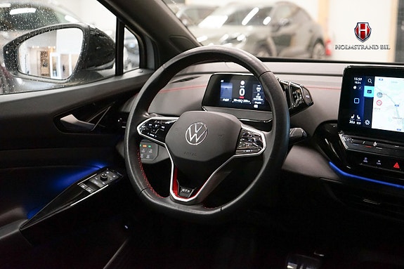 Volkswagen ID.4 GTX 13 of 25