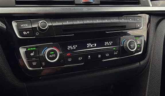 BMW 318d 14 of 30