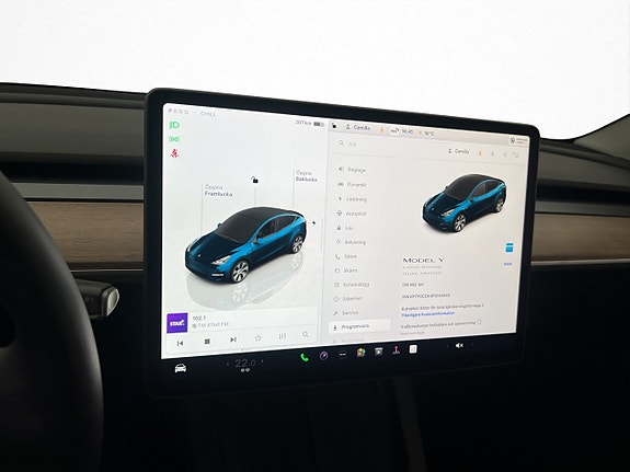 Tesla Model Y 24 of 30