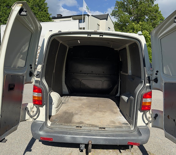 Volkswagen Transporter 6 of 6