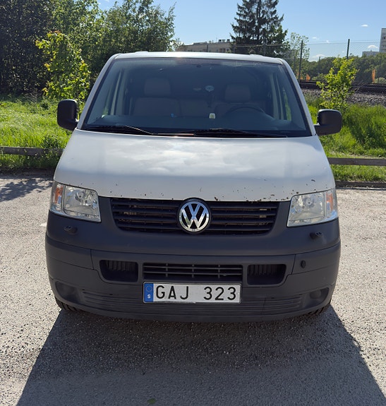 Volkswagen Transporter 2 of 5