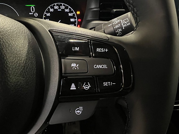 Honda HR-V 12 of 16
