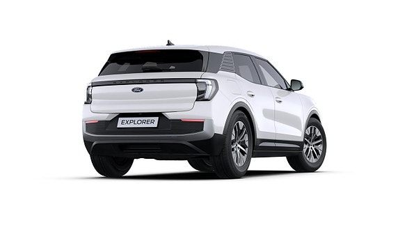 Ford Explorer 4 of 5