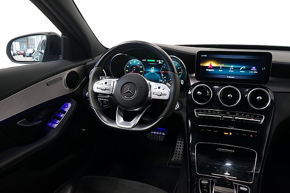 Mercedes-Benz C300 5 of 5