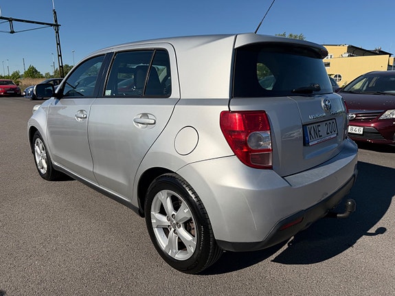 Toyota Urban Cruiser 3 of 21