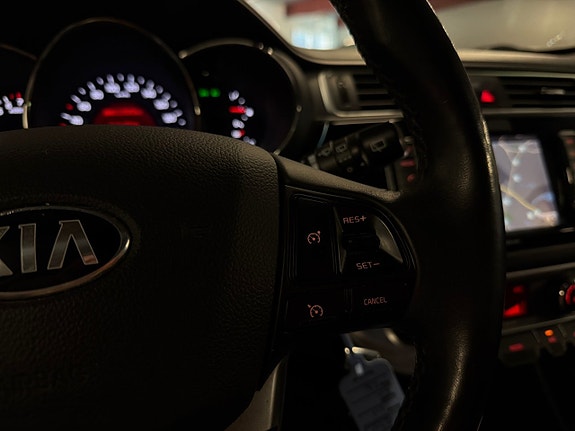 Kia Rio 16 of 18