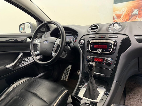Ford Mondeo 2 of 19