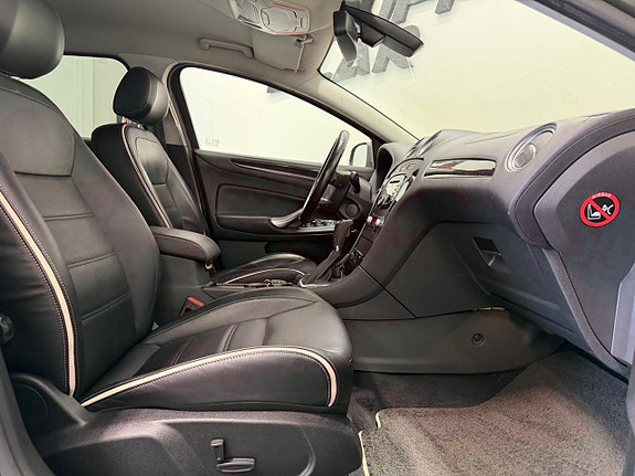 Ford Mondeo 6 of 19
