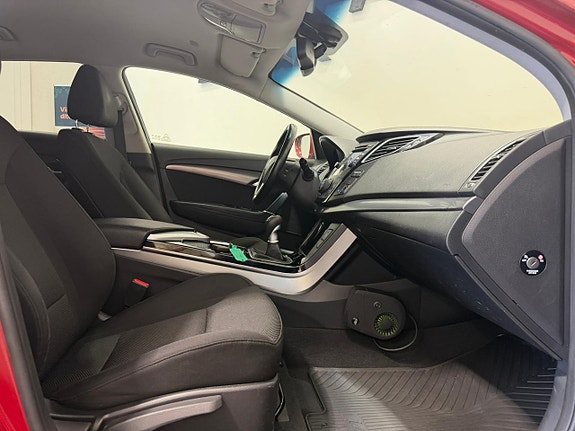 Hyundai i40 6 of 18