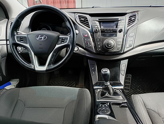 Hyundai i40 7 of 10