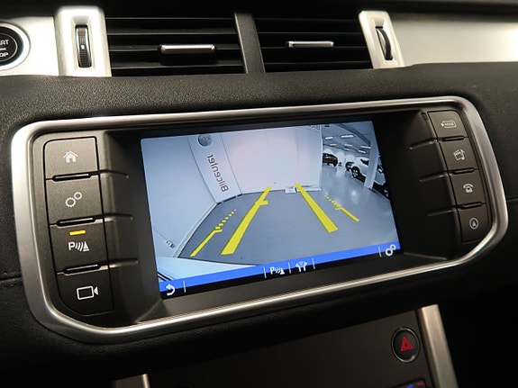 Land Rover Range Rover Evoque 22 of 30