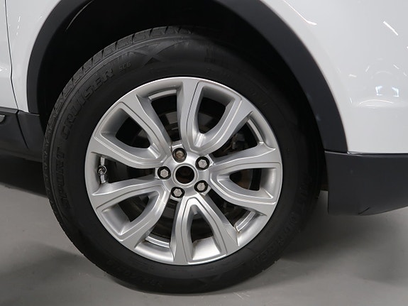Land Rover Range Rover Evoque 12 of 30