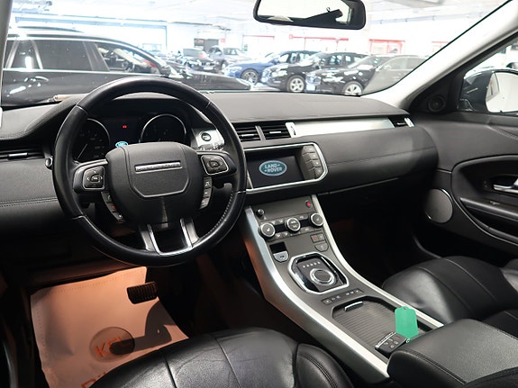 Land Rover Range Rover Evoque 15 of 30