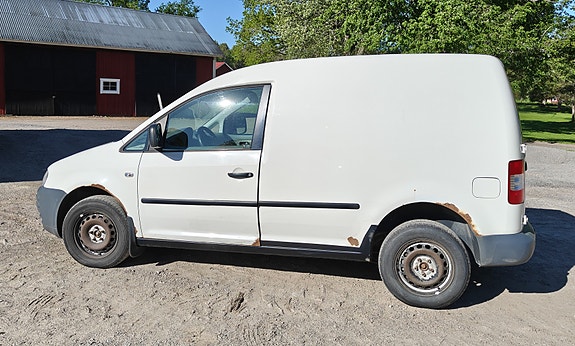 Volkswagen Caddy 2 of 5