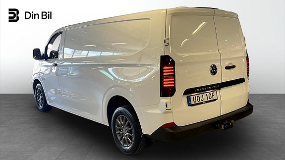 Volkswagen Transporter 3 of 5