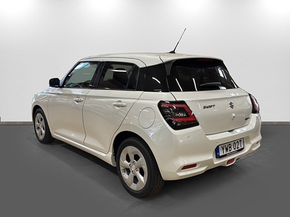 Suzuki Swift 6 of 19