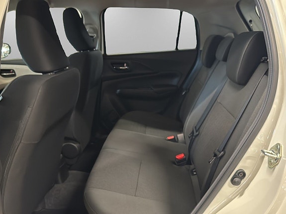 Suzuki Swift 9 of 19