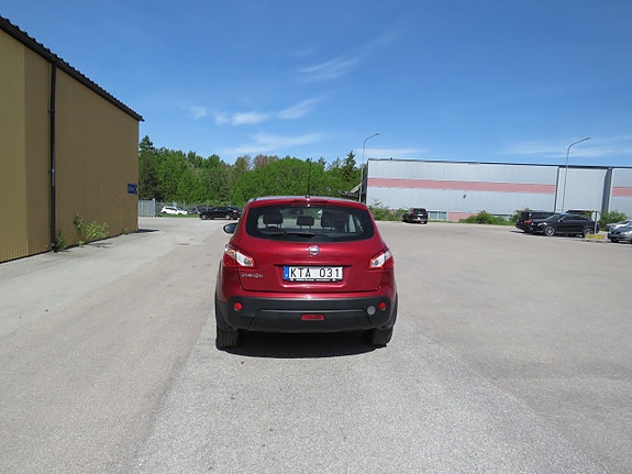 Nissan Qashqai 10 of 24