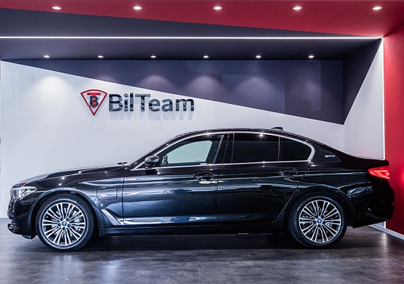 BMW 530e 5 of 5