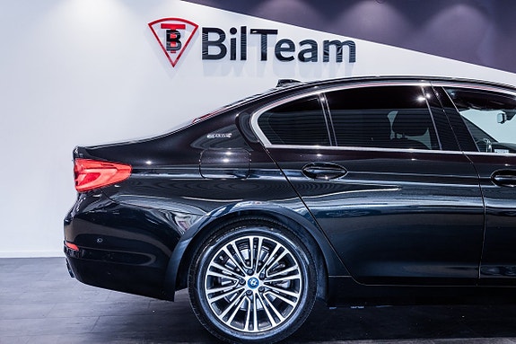BMW 530e 10 of 23