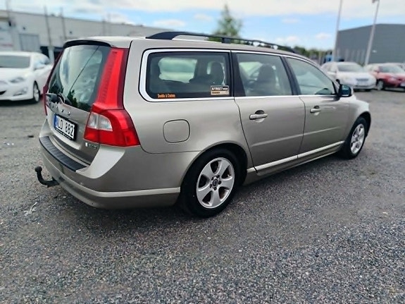 Volvo V70 5 of 5