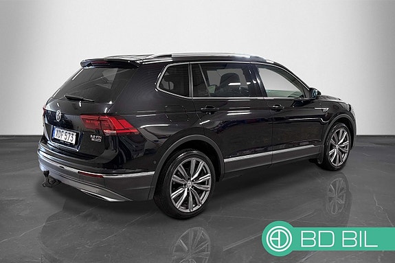 Volkswagen Tiguan Allspace 5 of 5