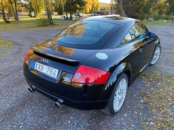 Audi TT 3 of 9