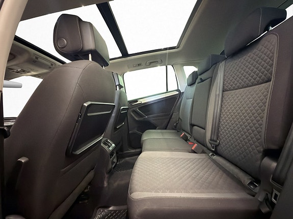 Volkswagen Tiguan 30 of 30