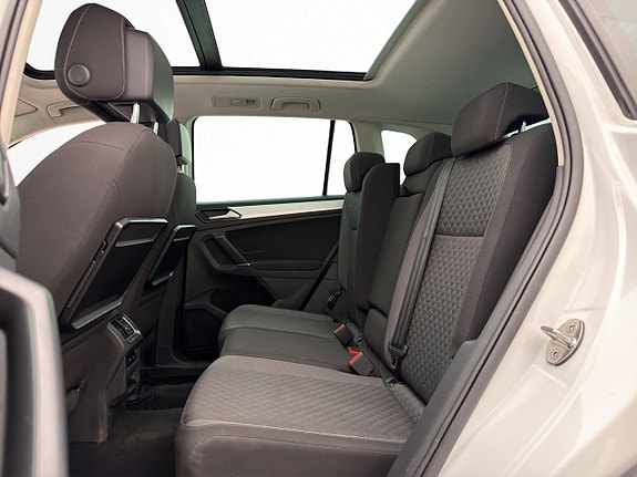Volkswagen Tiguan 29 of 30