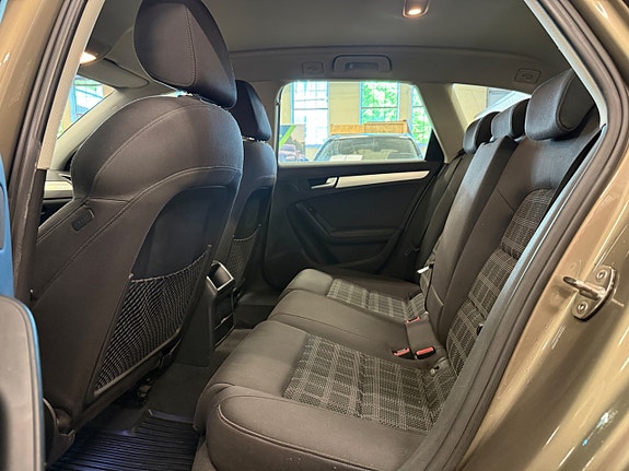 Audi A4 9 of 11