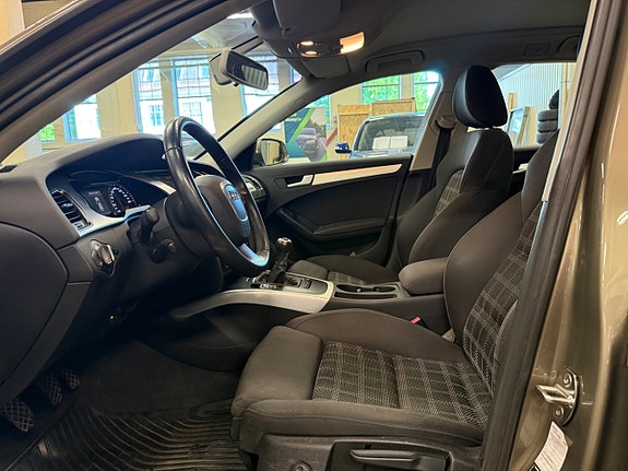 Audi A4 3 of 11