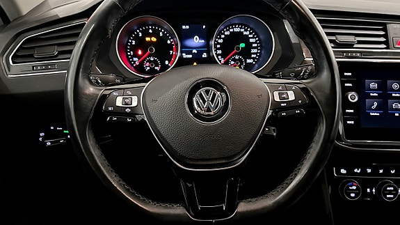 Volkswagen Tiguan 20 of 23