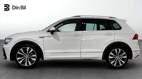 Volkswagen Tiguan 2 of 23