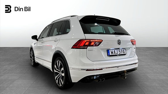 Volkswagen Tiguan 3 of 23