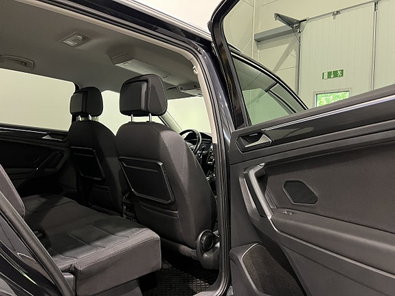 Volkswagen Tiguan Allspace 9 of 25