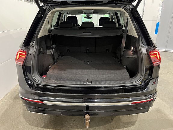 Volkswagen Tiguan Allspace 10 of 25