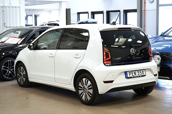 Volkswagen e-Up! 3 of 5