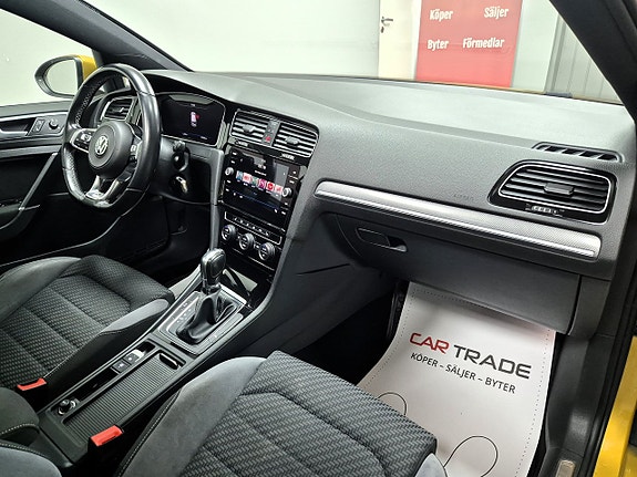 Volkswagen Golf I 22 of 28