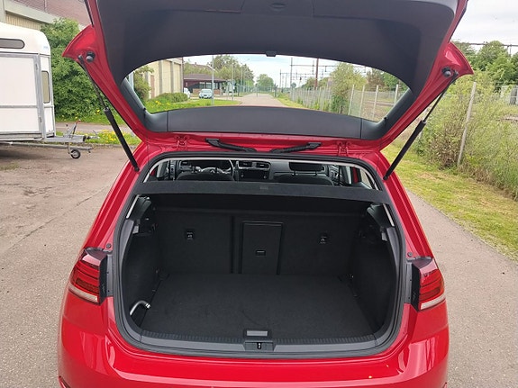 Volkswagen Golf-Serie 13 of 15