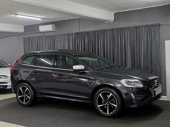Volvo XC60 2 of 5