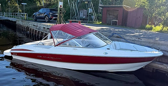 Maxum 1800 SR3 2007 Nyservad & Nya bälgar 3 of 5