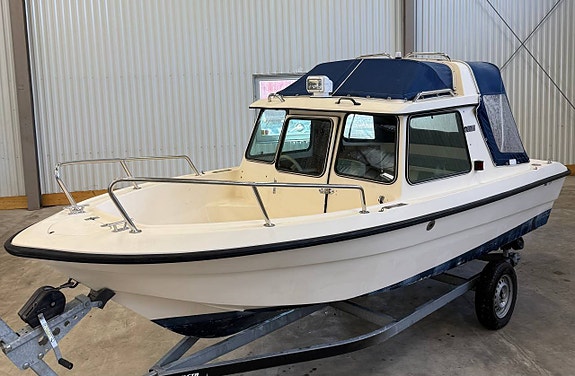 Uttern 5000 MC Yamaha 50hk 4takt