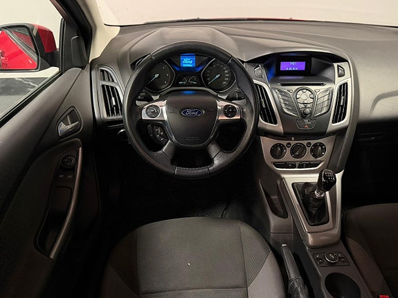 Ford Focus 13 of 18