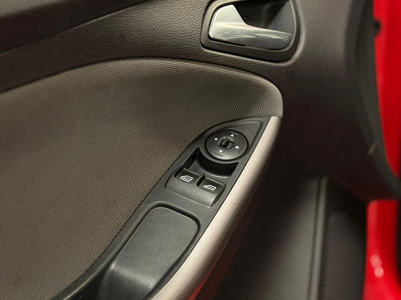 Ford Focus 17 of 18