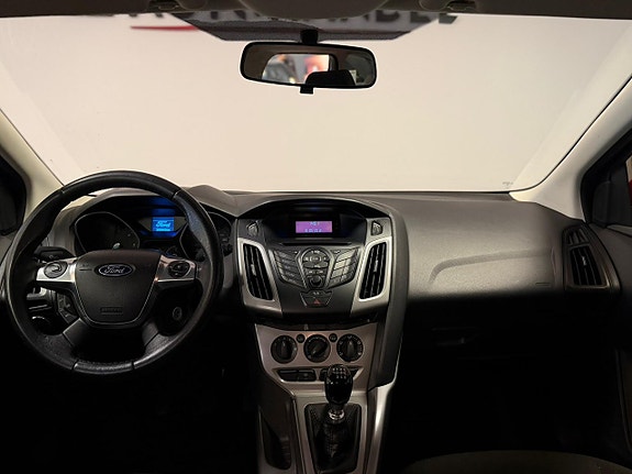 Ford Focus 18 of 18