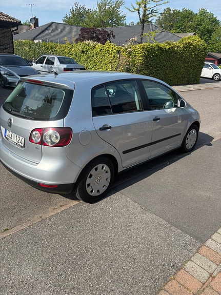 Volkswagen Golf Plus 3 of 8