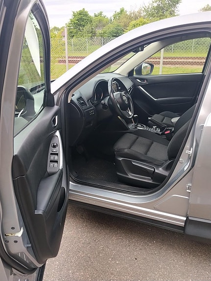 Mazda CX-5 10 of 15